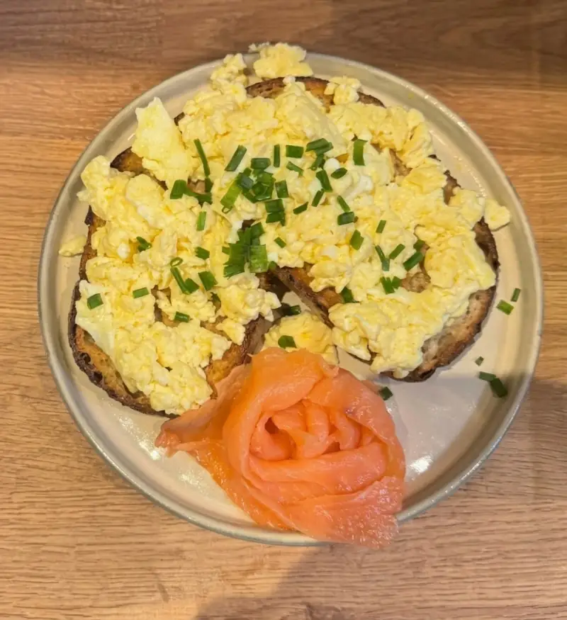 Toast with Scrambled Eggs and Salmon